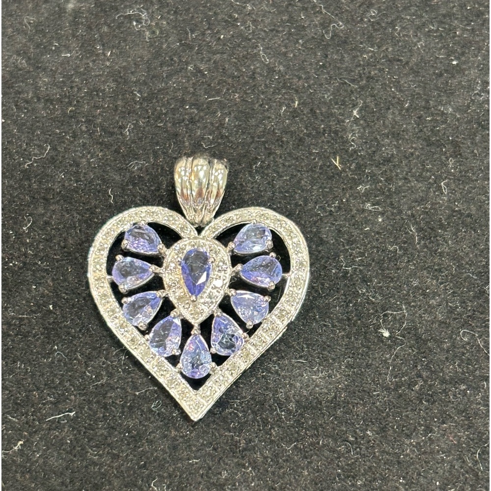 Tanzanite/Diamond Heart ๐ Necklace - Picture 3 of 8